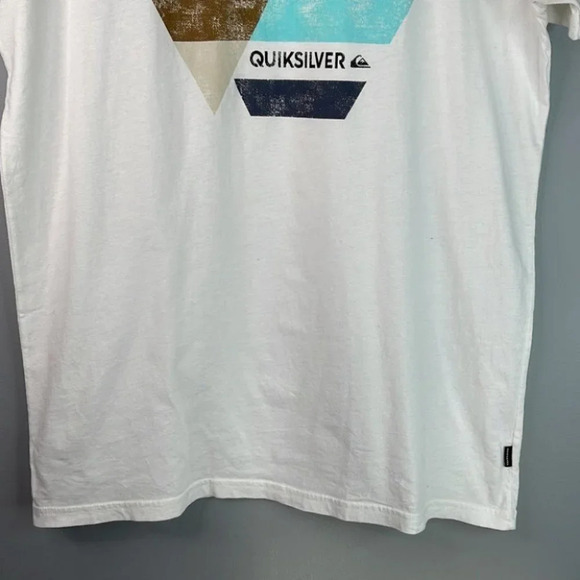 QUIKSILVER Graphic Logo T-Shirt White Crewneck Distressed Look  M - Picture 5 of 10